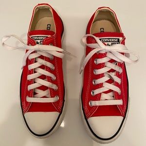 Converse, Red, size 7 women’s